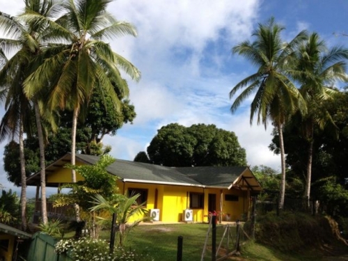 Casa Amarilla (Yellow House)